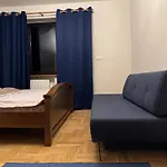 Familiar Kobylka