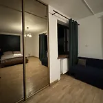 Familiar