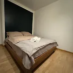 Familiar * Kobylka